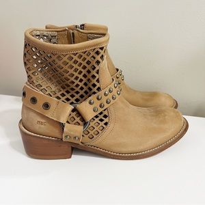 Musse and Cloud Tan Studded Leather Anouka Boot Harness Size 8